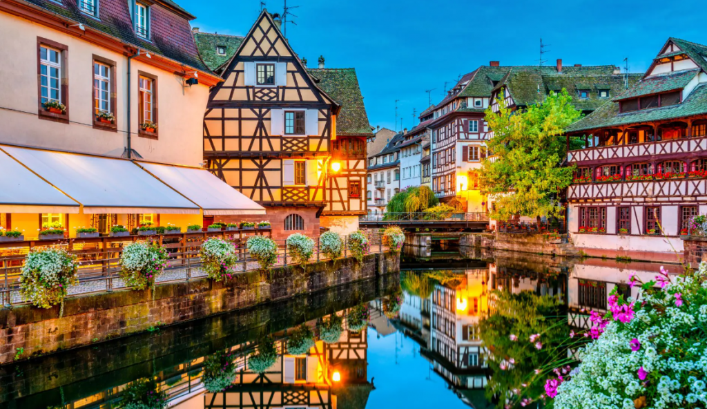 {isset($pic['title'])?$pic['title']:''}