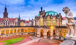 {isset($pic['title'])?$pic['title']:''}