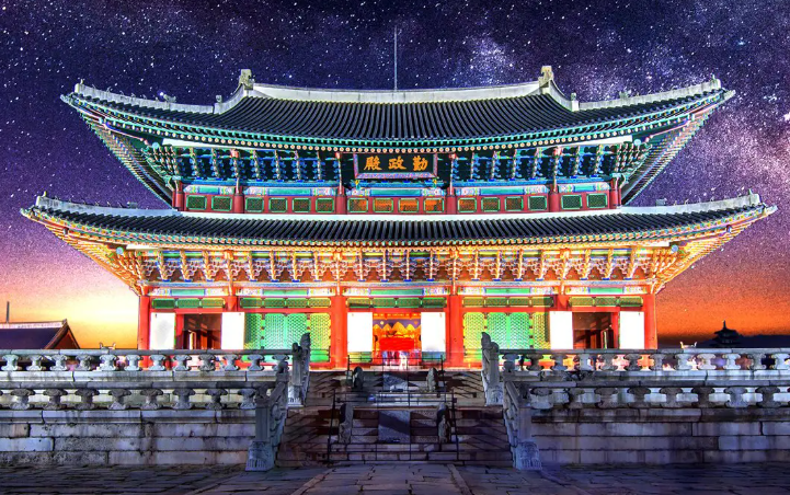 {isset($pic['title'])?$pic['title']:''}