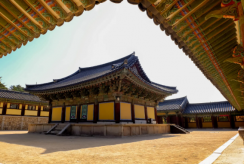 {isset($pic['title'])?$pic['title']:''}