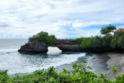 {isset($pic['title'])?$pic['title']:''}