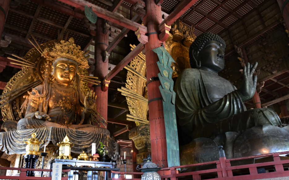 {isset($pic['title'])?$pic['title']:''}