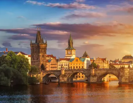 {isset($pic['title'])?$pic['title']:''}