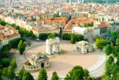 {isset($pic['title'])?$pic['title']:''}