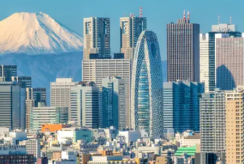 {isset($pic['title'])?$pic['title']:''}