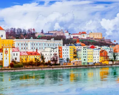 {isset($pic['title'])?$pic['title']:''}