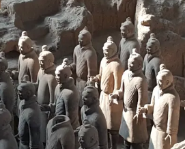 {isset($pic['title'])?$pic['title']:''}