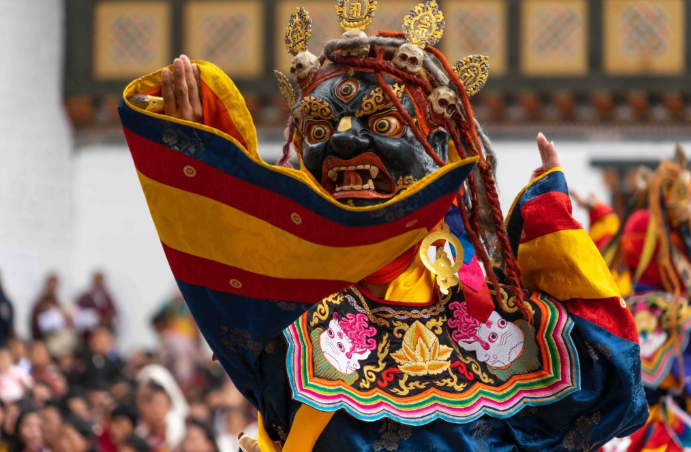 {isset($pic['title'])?$pic['title']:''}