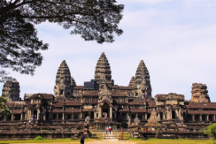 {isset($pic['title'])?$pic['title']:''}