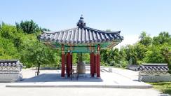 {isset($pic['title'])?$pic['title']:''}